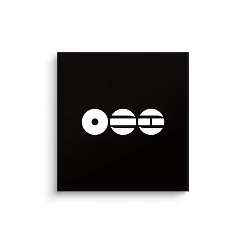 BTS - ARIRANG (T-shirt CD Box Set)